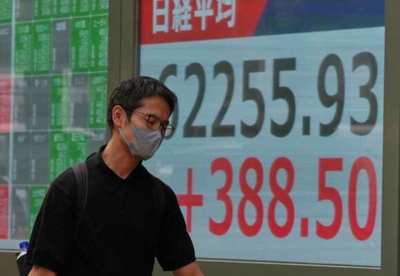 Asian stocks rebound and yen jumps on signs of intervention